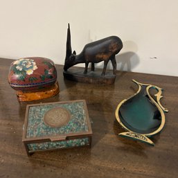 Four Decorative Pieces (Bsmt)