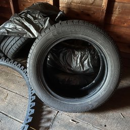 Set Of Four Tires (garage Up)