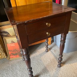 Small Wood End Table With 2 Drawers 15'x19'x28' (Bsmt)