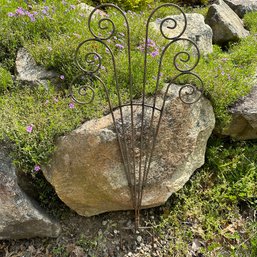 Vintage Metal Trellis (Garage)