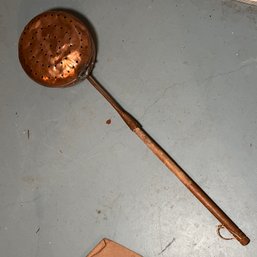 Vintage Hanging Copper Warming Pan (Bsmt Under Stairs)