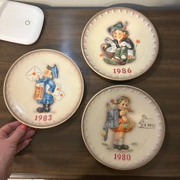 Trio Of Vintage Goebel Hummel Plates (Bsmt)