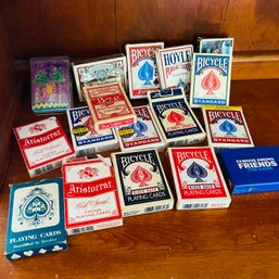 Lot Of Playing Cards Budweiser, Aristocrat, Hoyle & More! (DR)