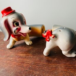 Super Cute! Set Of Vintage Daschund Dog Salt & Pepper Shakers (pod)