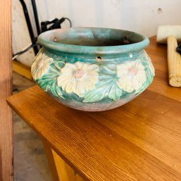 Ceramic Pot (Garage)