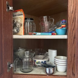 Kitchen Cabinet Lot Including PYREX Measuring Cups, Measuring Spoons, & Metal Biscuit Forms (Kitchen)
