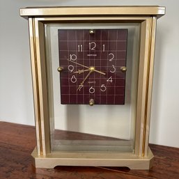 Vintage Shituzan Quartz Plastic Mantle Clock (KR)