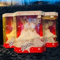 Three Vintage Happy Holidays Special Edition 1989 Barbies (Box 10)