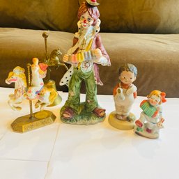 5 Vintage Ceramic & Metal Figurines - Clowns, Horse Carousel & Memories Of Yesterday Figure (EF - LR2)