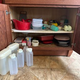 Kitchen Cabinet Lot Incl. Vintage Tupperware, Kid's Cups, Rachael Ray Covered Pot, & More (Kitchen)