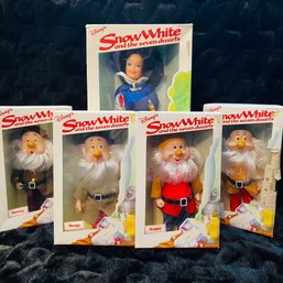 Vintage Snow White And Four Dwarves Toys Still In Original Boxes! (Box 10)