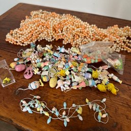 Easter Decor! Large Lot Of Tiny Bunny Ornaments And Figurines (KH)