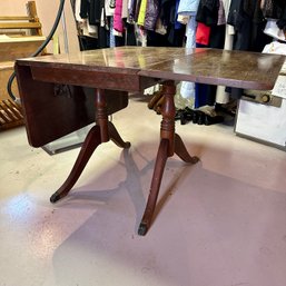 Vintage Claw Foot Drop Leaf Table (BSMT Back)