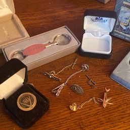 Mixed Lot Of Vintage Tie Clips & Money Clip (MB)