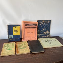 Lot Of Vintage Service, Pilot, Military Manuals (NK)