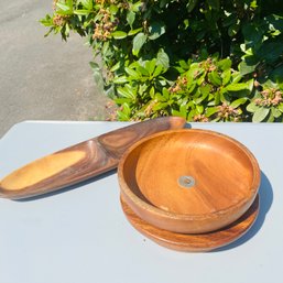2 Wood Serving Bowls, 1 Swivel & 1 Divided (surface Wear As Noted) (Garage)