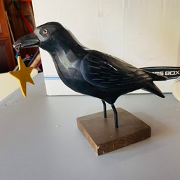 Cute Little Blackbird Made Of Wood, Holding A Star In Its Beak (Garage)