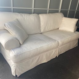 7' Wide White Sofa With Pillows (pod)