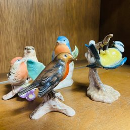 For Bird Lovers! 4 Sweet Goebel Ceramic Bird Figurines (Kitchen)
