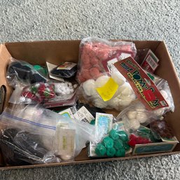 Assorted Craft Pom-Poms (BR)