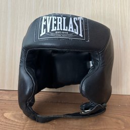 Everlast Size Small Boxing Helmet (OA)