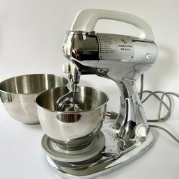 Vintage Hamilton Beach Chrome Electric Mixer With Attachments (CN)