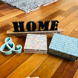 Assorted Home Decor Items (Living Room)