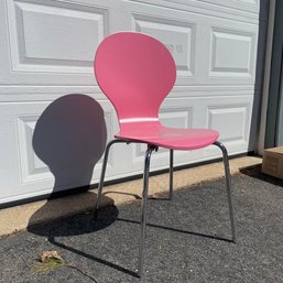 Pottery Barn Teen Swoop Seat Pink Chair (*27397) (NK)