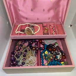 Vintage Box Of Costume Jewelry Necklaces, Braclets & More (SA124)