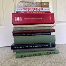 Book Lot (Bed2)