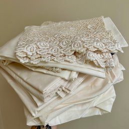 Gorgeous Full Size Ralph Lauren Supima Cotton Sheet Set With Lace Embroidered Pillow Cases (Bed1)