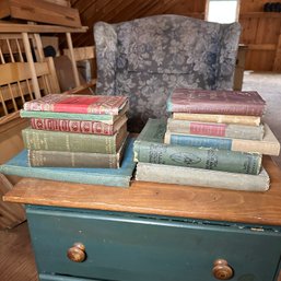 Assortment Of Vintage/Antique Books (Barn UP)