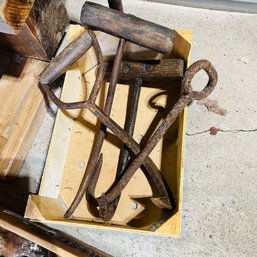 Wood And Metal Pull Hooks