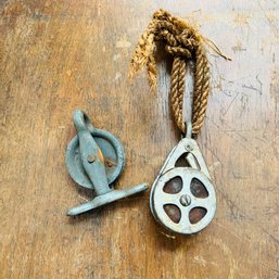 Small Vintage Pulley (Living Room)