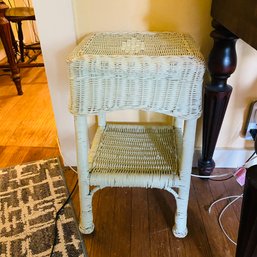 Small White Wicker Accent Table (Living Room)