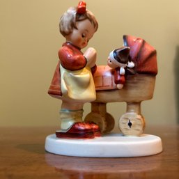 Vintage Goebel W Germany HUMMEL Figure, 'Doll Mother' (BR)