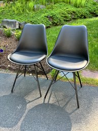 Lovely Pair Of Black Chairs With Metal Base (Garage)