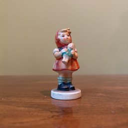 Vintage Goebel W Germany HUMMEL Figure, 'Girl With Doll' (BR)