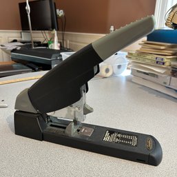 Large Swingline Stapler (office)