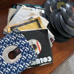 Lot Of Vintage Vinyl 45RPM Records (UpBed)