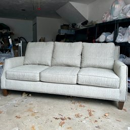 Excellent Condition 3 Seater Sofa (MB2)