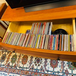 Assorted CDs Lot (Livingroom 1)