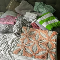 Assorted Linens: Woolrich King Size Flannel Sheets, Blankets, & More (UP2)