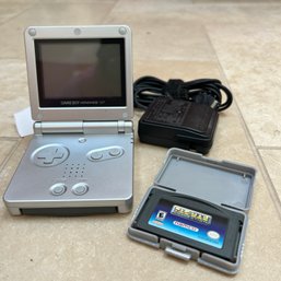 Nintendo Game Boy Advance SP With Star Wars & Pac Man Games (FR)