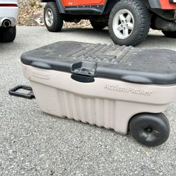 Rubbermaid Plastic Storage Tote