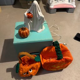 Halloween Lot Including Ceramic Lighted Ghost (Basement)
