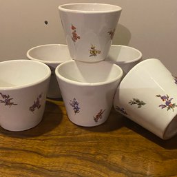 Cute Set Of 6 Ceramic Cups / Pots With Tiny Painted Flowers Made In Italy! (Bsmt Shelf)