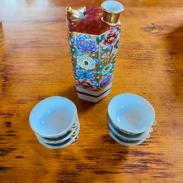 Vintage Oriental Sake Pot With Six Cups (Barn Upstairs)