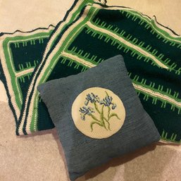 Vintage Green & White Afghan And Crochet-like Pillow With Iris Flowers (Bsmt Shelf)