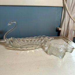 Glass Swan And Dog Pair (Dining Room)